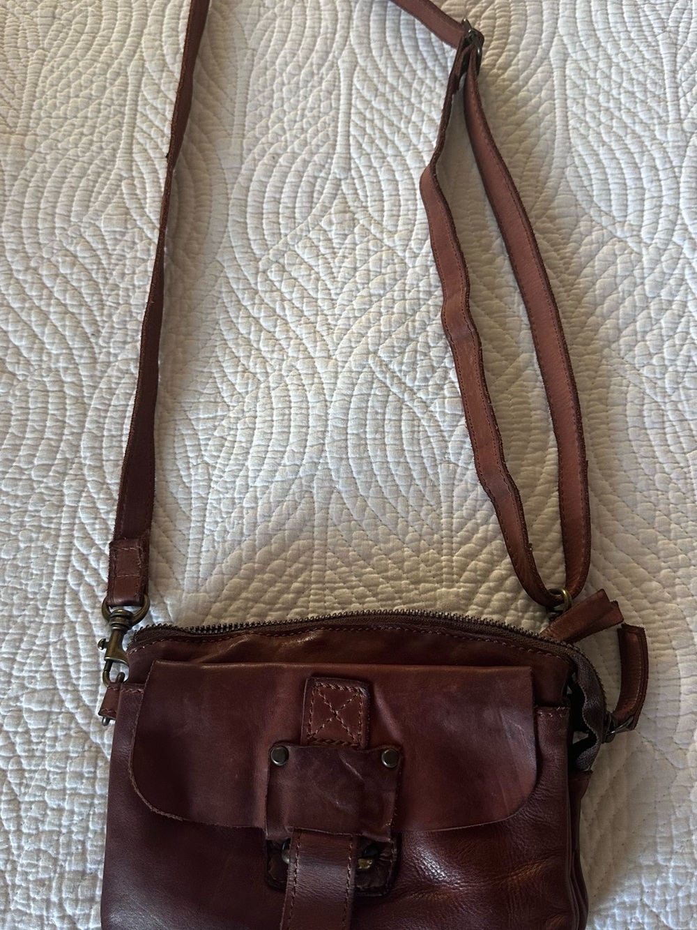 Brown Leather Crossbody Bag - Classic Women's Crossbody